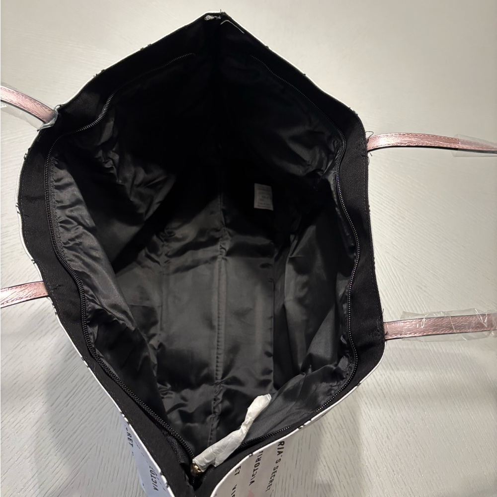 NWT Victoria’s Secret Large Tote Bag Logo White Black Pink Hearts Weeken… - Picture 7 of 12